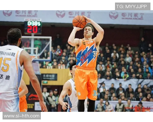 首战轰准三双率队取胜，上海需要的弗雷戴特——他的精彩表现让赛场炙手可热